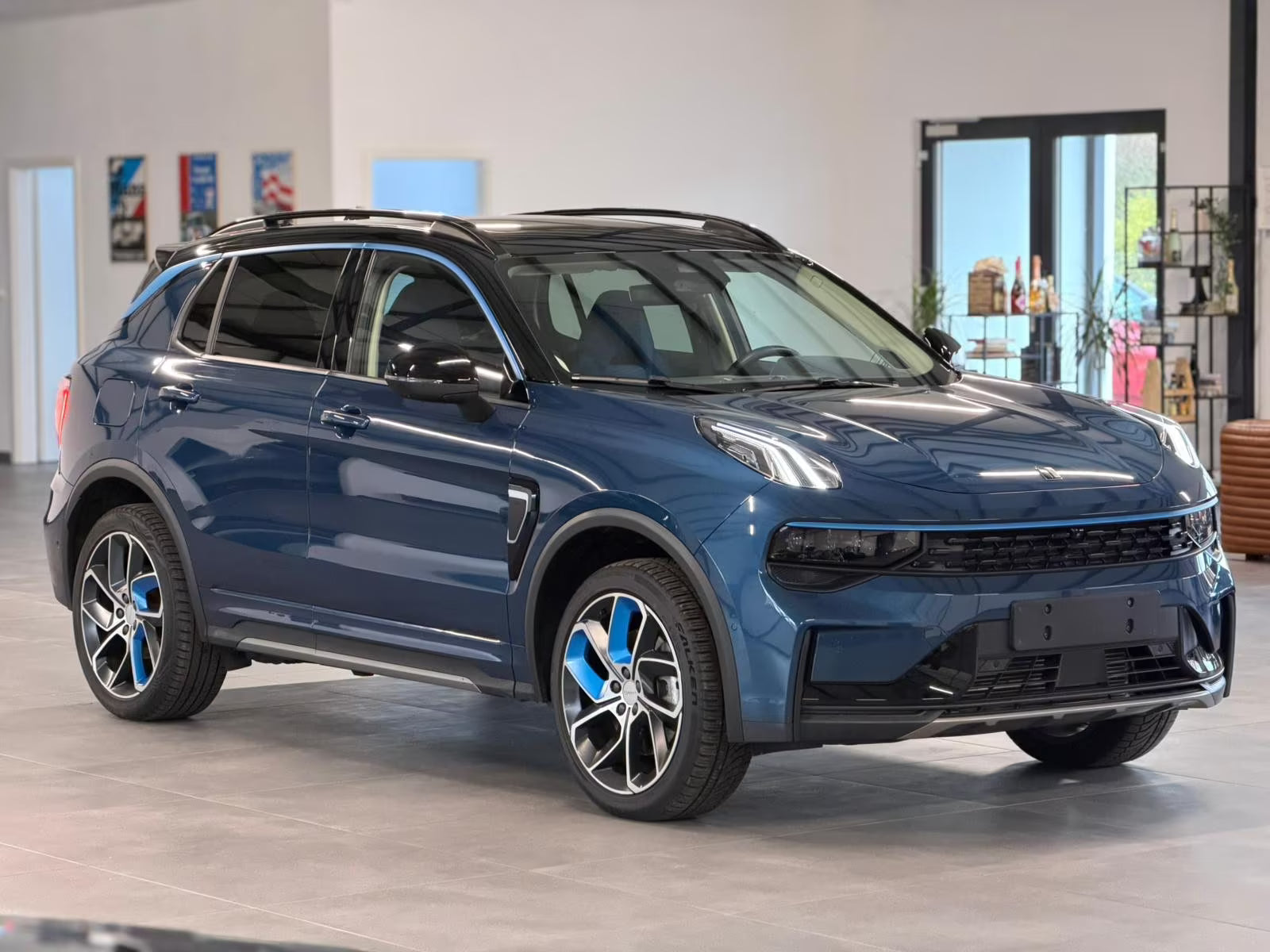 Lynk & Co 01