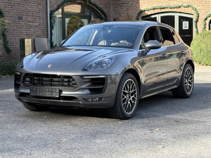 Porsche 928