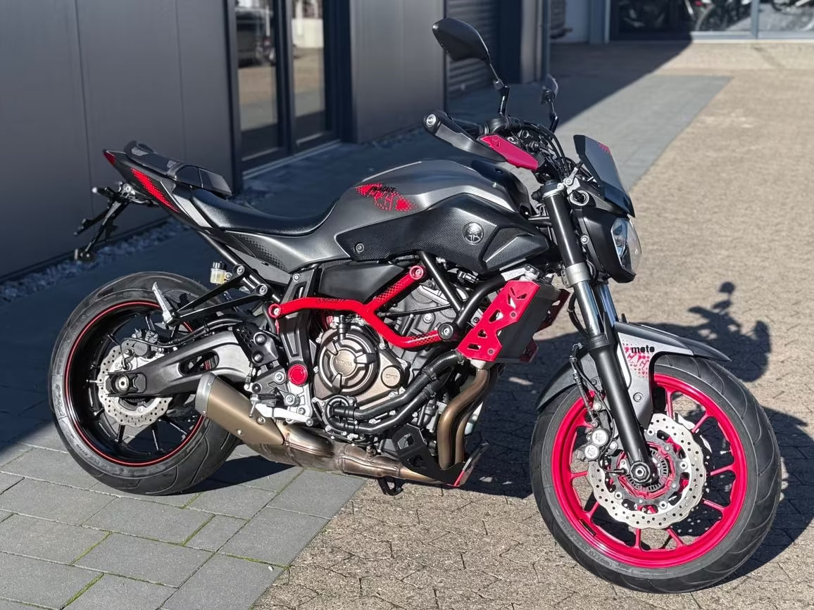 Yamaha MT-07